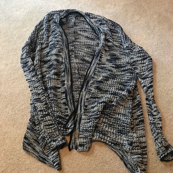 Cardigan - Picture 1 of 1